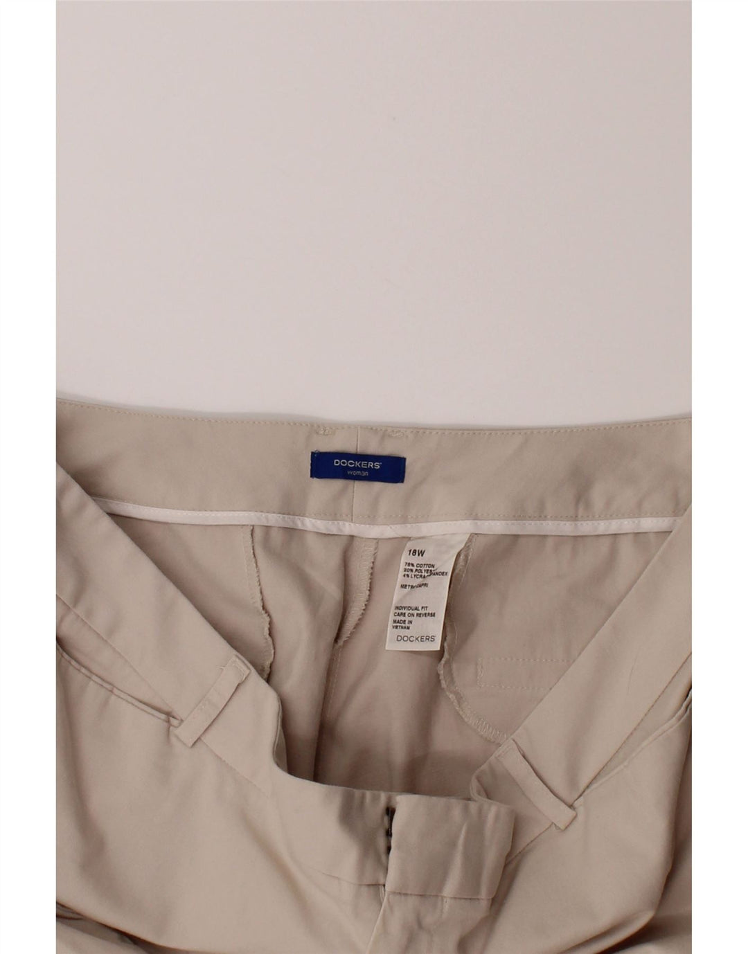 DOCKERS Womens Straight Capri Trousers US 18 2XL W38 L22 Beige Classic Vintage Dockers and Second-Hand Dockers from Messina Hembry 