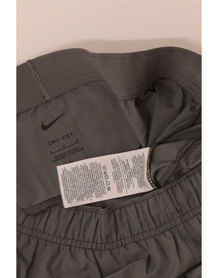 Shorts esportivos masculinos Nike Dri Fit grande poliéster cinza