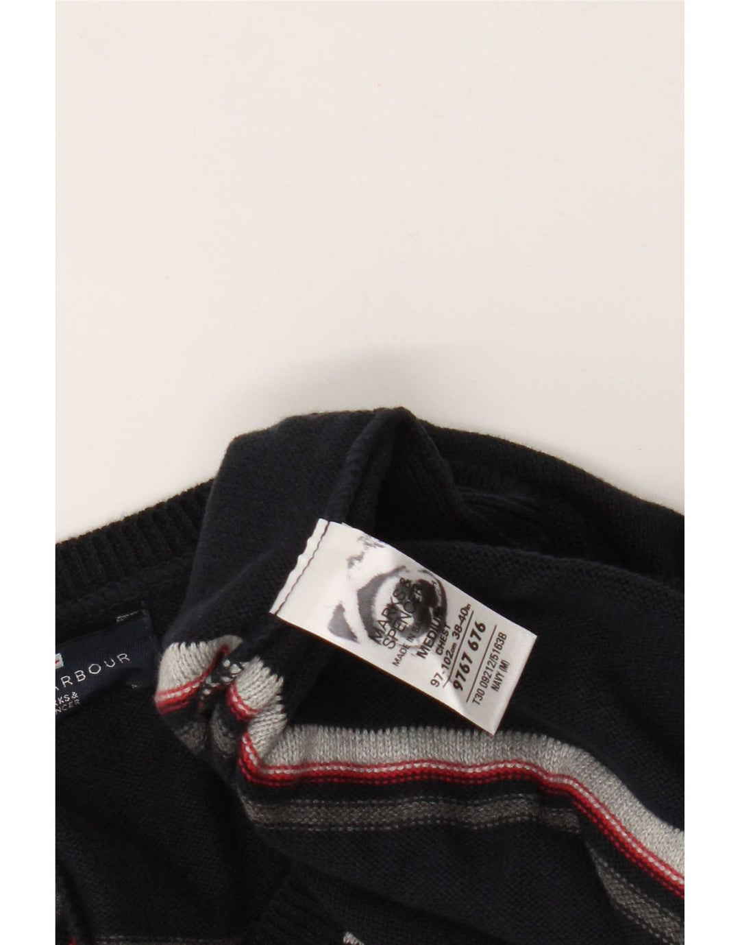 Suéter masculino Marks & Spencer Blue Harbor com decote em V listrado azul marinho médio