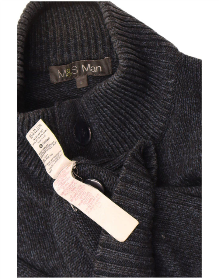 Suéter masculino Marks & Spencer com gola com botão grande azul marinho salpicado