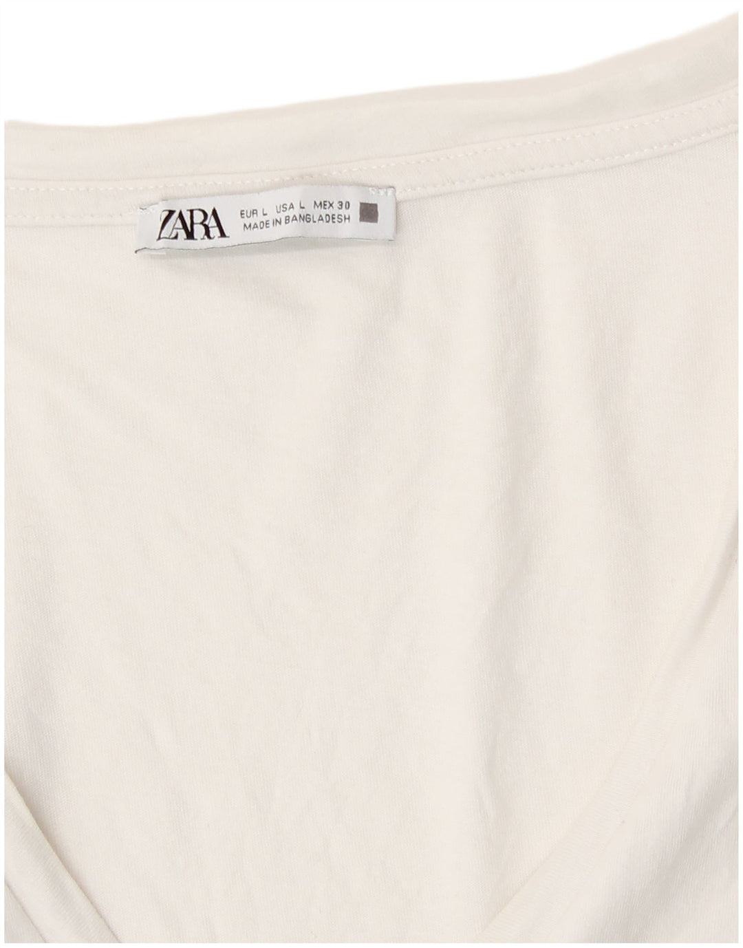 Camiseta feminina Zara UK 16 grande branca
