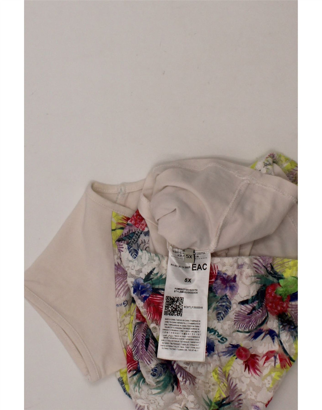 GUESS Girls T-Shirt Top 4-5 Years White Floral Cotton Vintage Guess and Second-Hand Guess from Messina Hembry 
