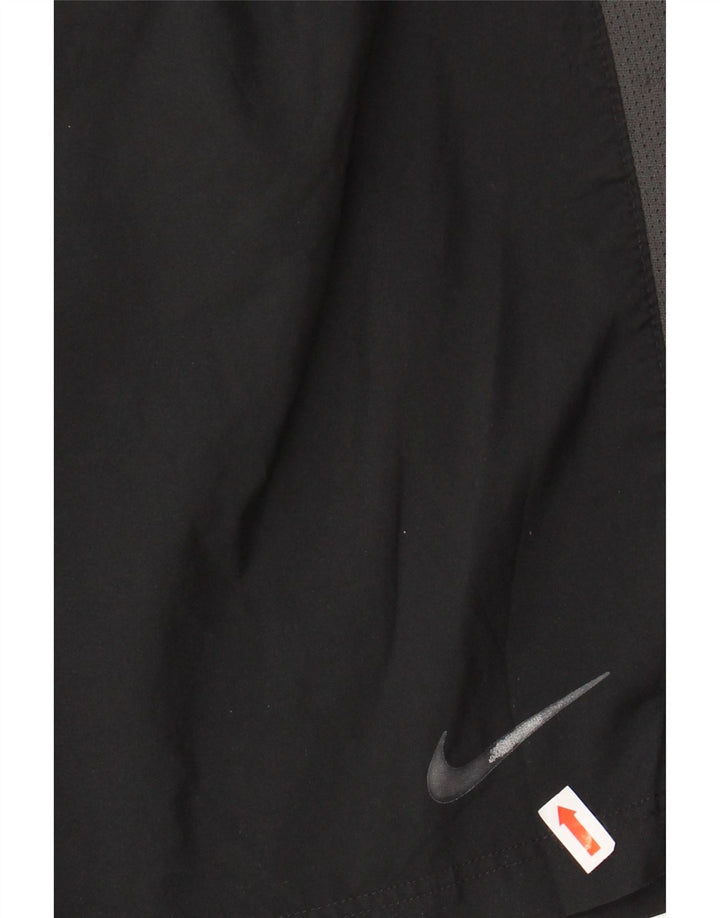 Shorts esportivos masculinos Nike Dri Fit médio preto colorblock