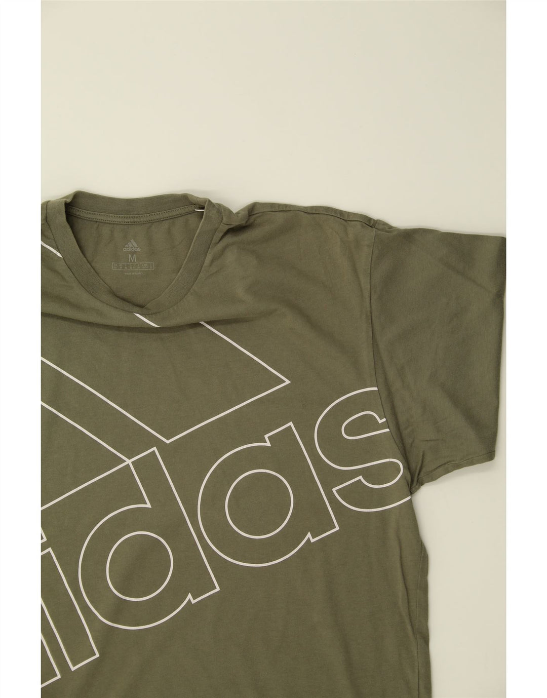 ADIDAS Mens Graphic T-Shirt Top Medium Khaki Cotton Vintage Adidas and Second-Hand Adidas from Messina Hembry 