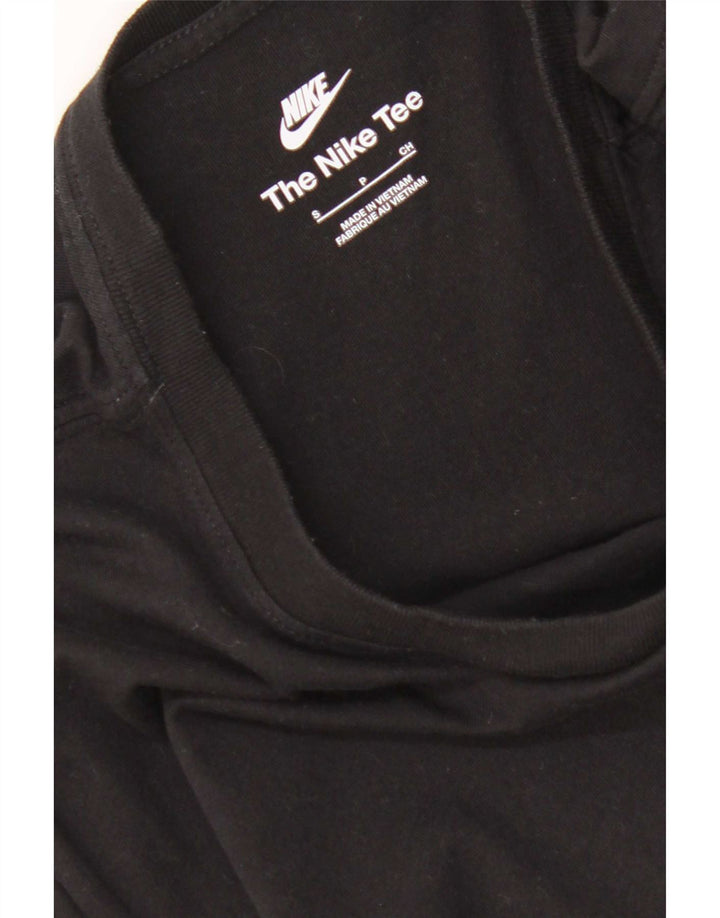Camiseta masculina Nike preta pequena