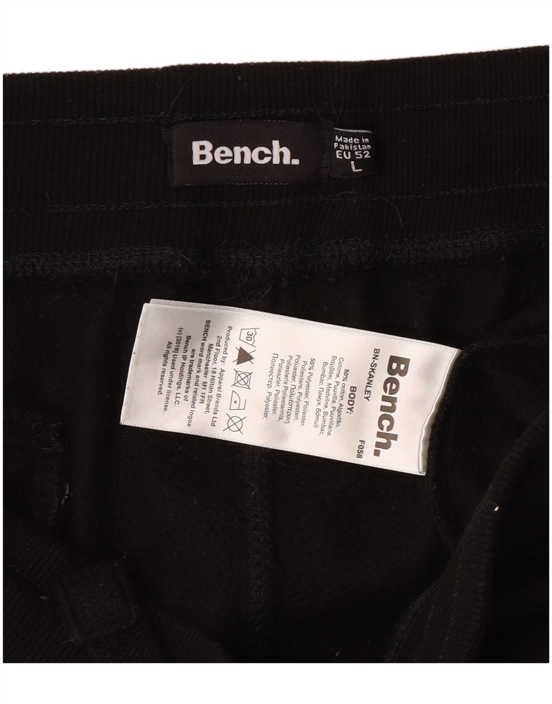 Calça esportiva masculina BENCH com estampa gráfica grande de algodão preto