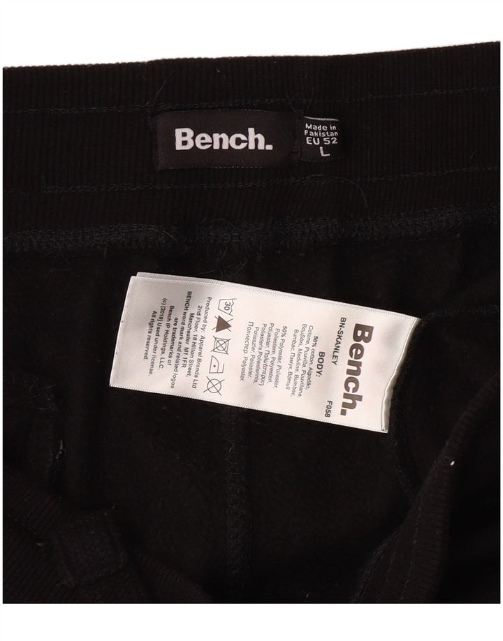 Calça esportiva masculina BENCH com estampa gráfica grande de algodão preto