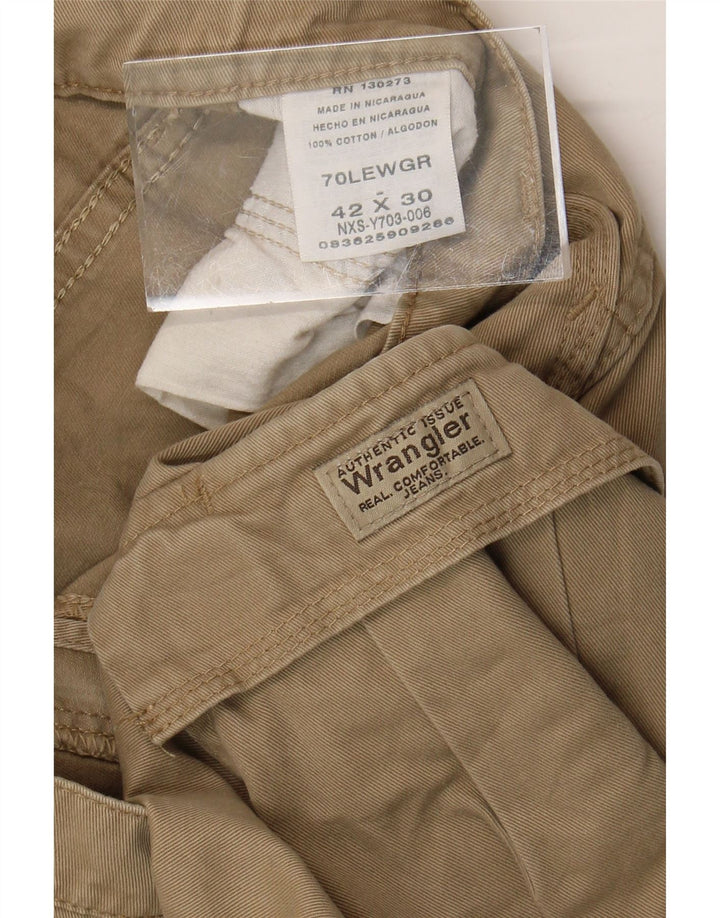 WRANGLER Mens Straight Cargo Trousers W42 L30 Beige Cotton Vintage Wrangler and Second-Hand Wrangler from Messina Hembry 
