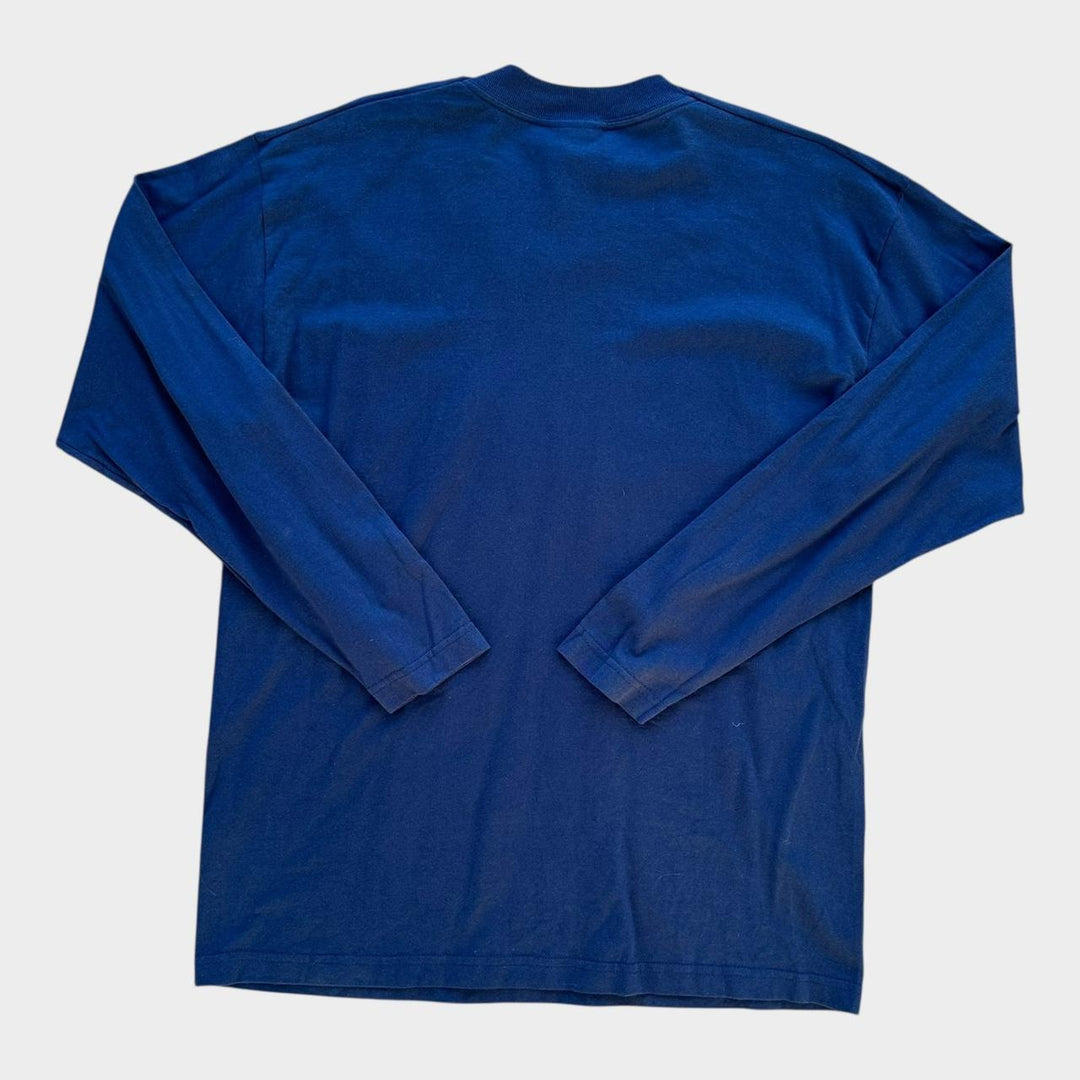 Camiseta gráfica do filme do 51º estado - média