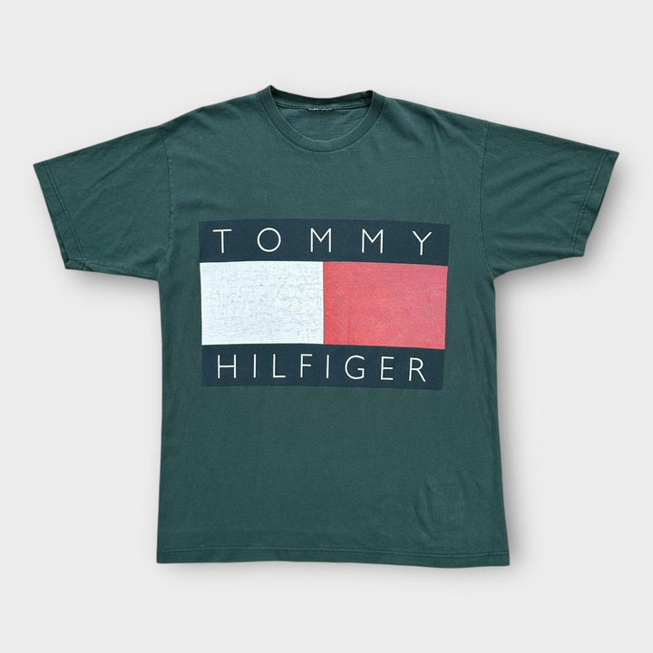Camiseta vintage Tommy Hilfiger - média