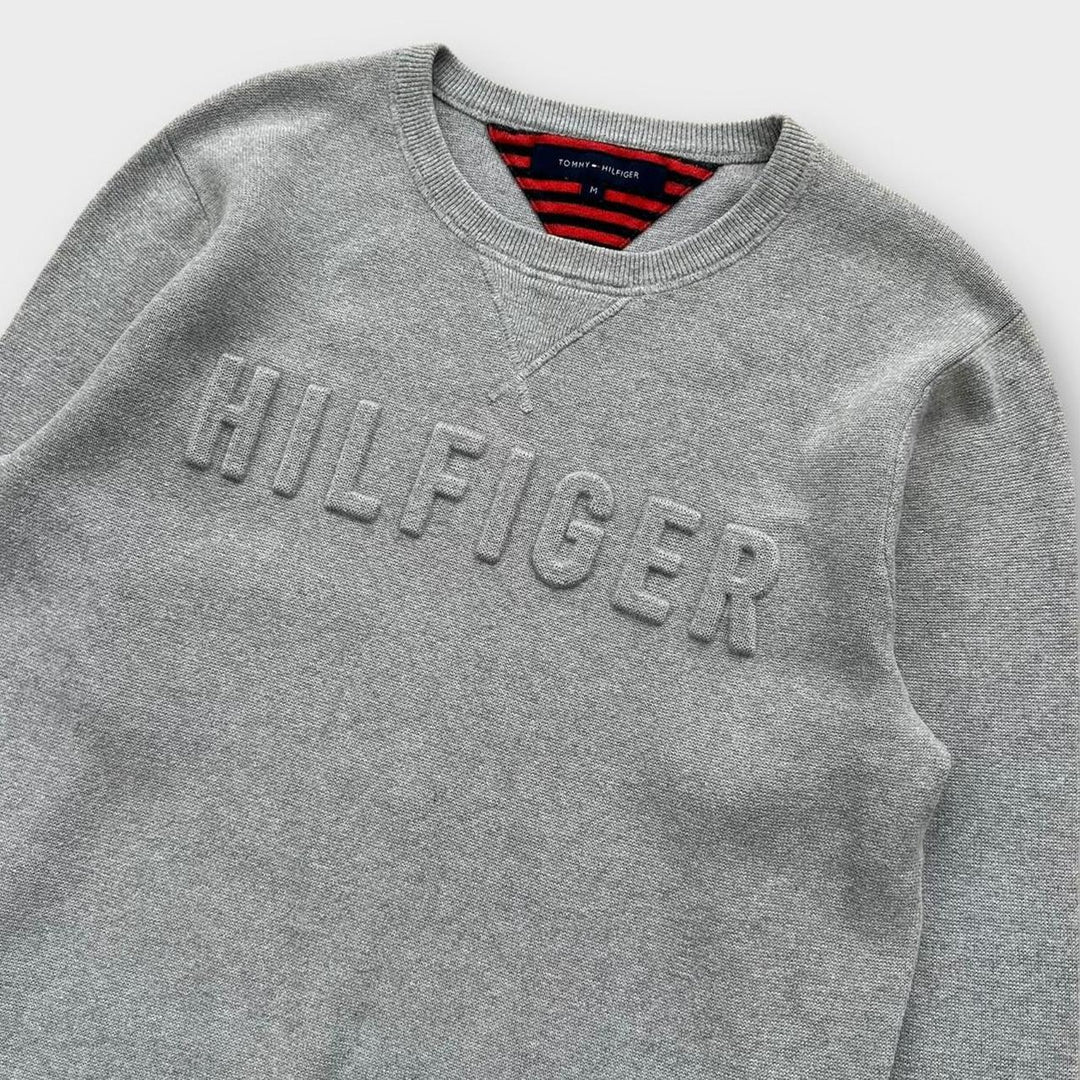 Tommy Hilfiger Suéter de tricô soletrado - médio
