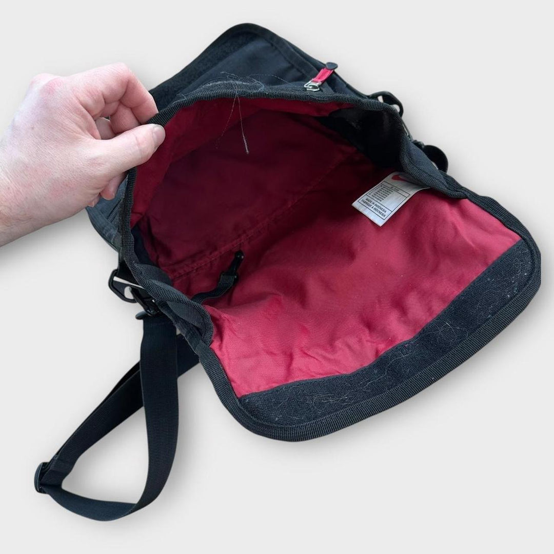Bolsa lateral Y2K Nike ACG - tamanho único