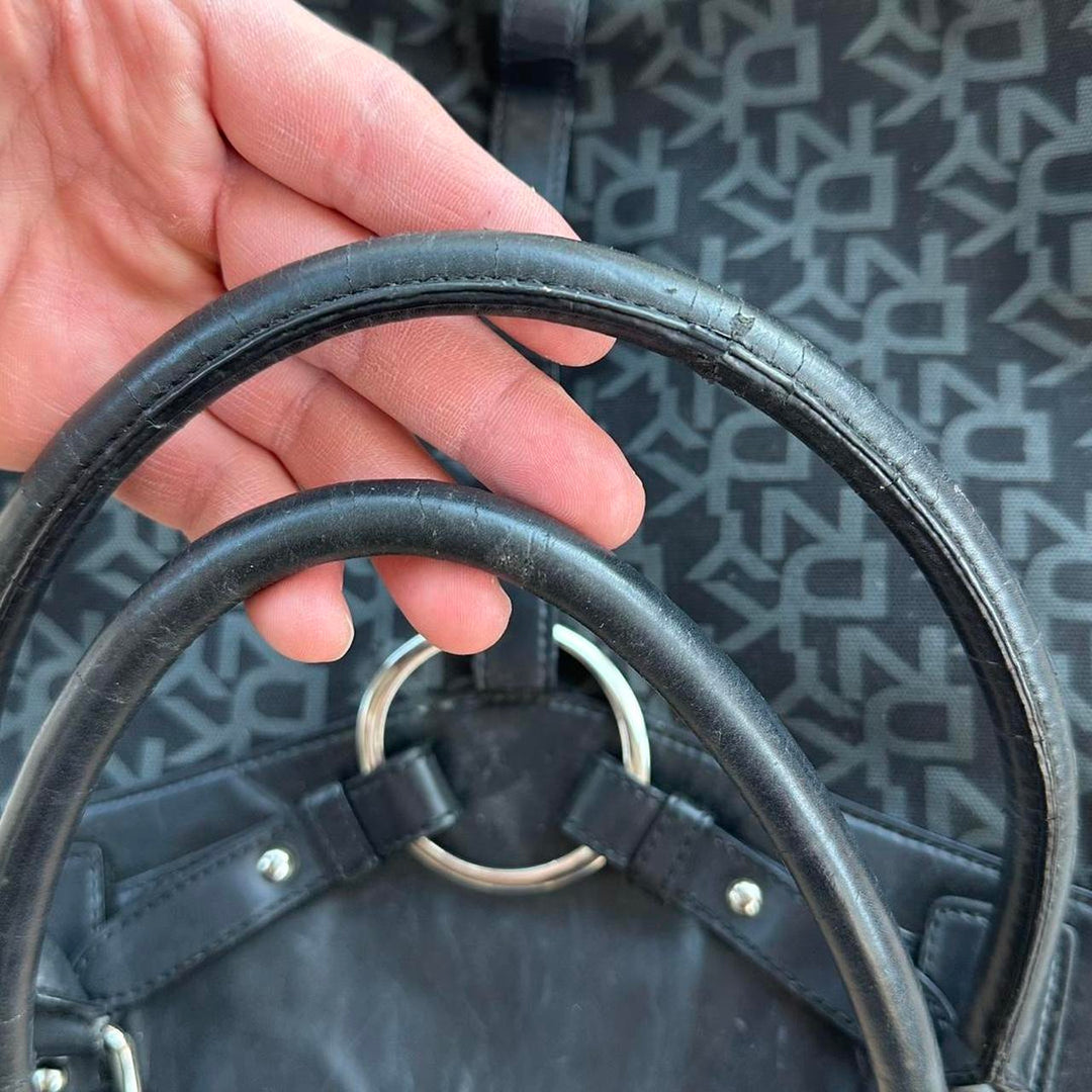 Bolsa DKNY Y2K do início de 2000