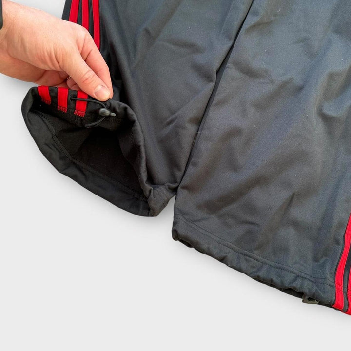 Calças largas Adidas - pequenas (elásticas com cordão)