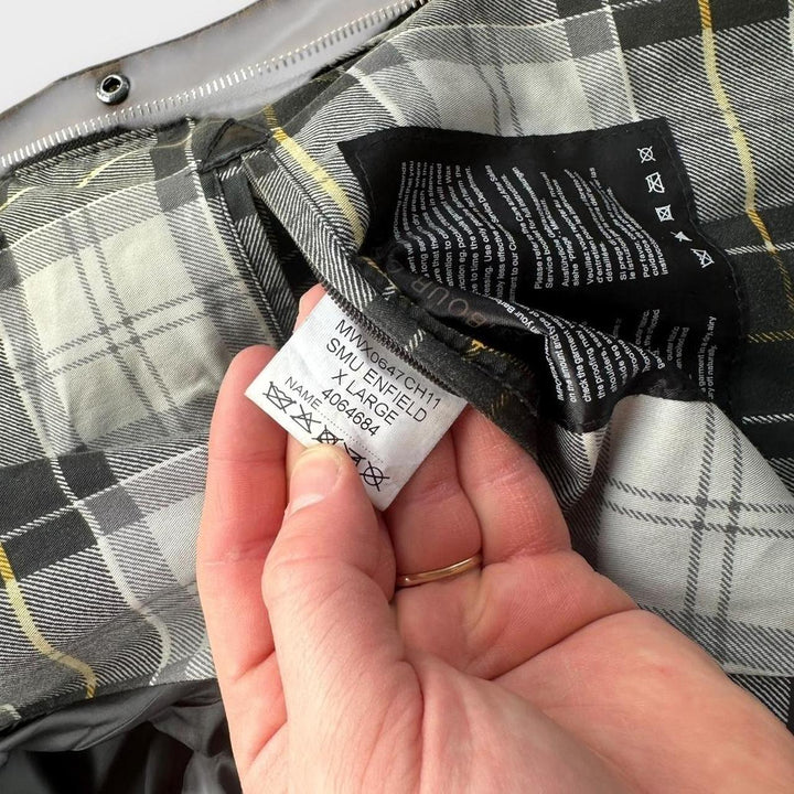 Jaqueta de cera internacional Barbour - XL