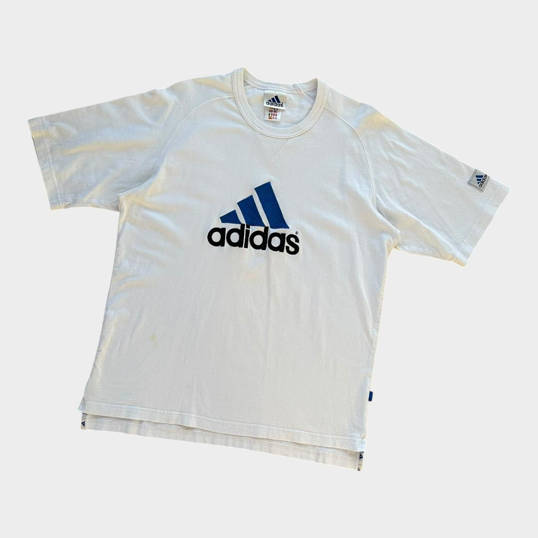 Camiseta Adidas Spell out - média