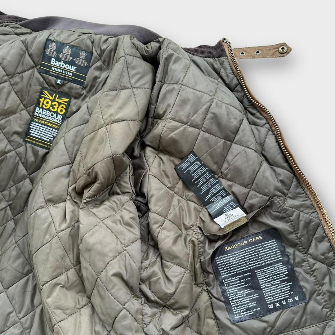 Jaqueta de cera internacional Barbour - XL