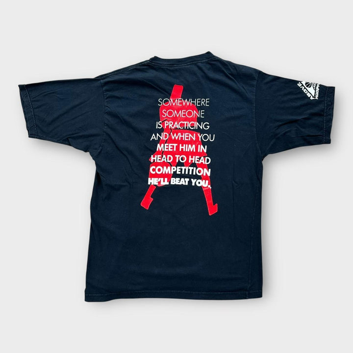 Y2K Camiseta gráfica acima da borda - grande