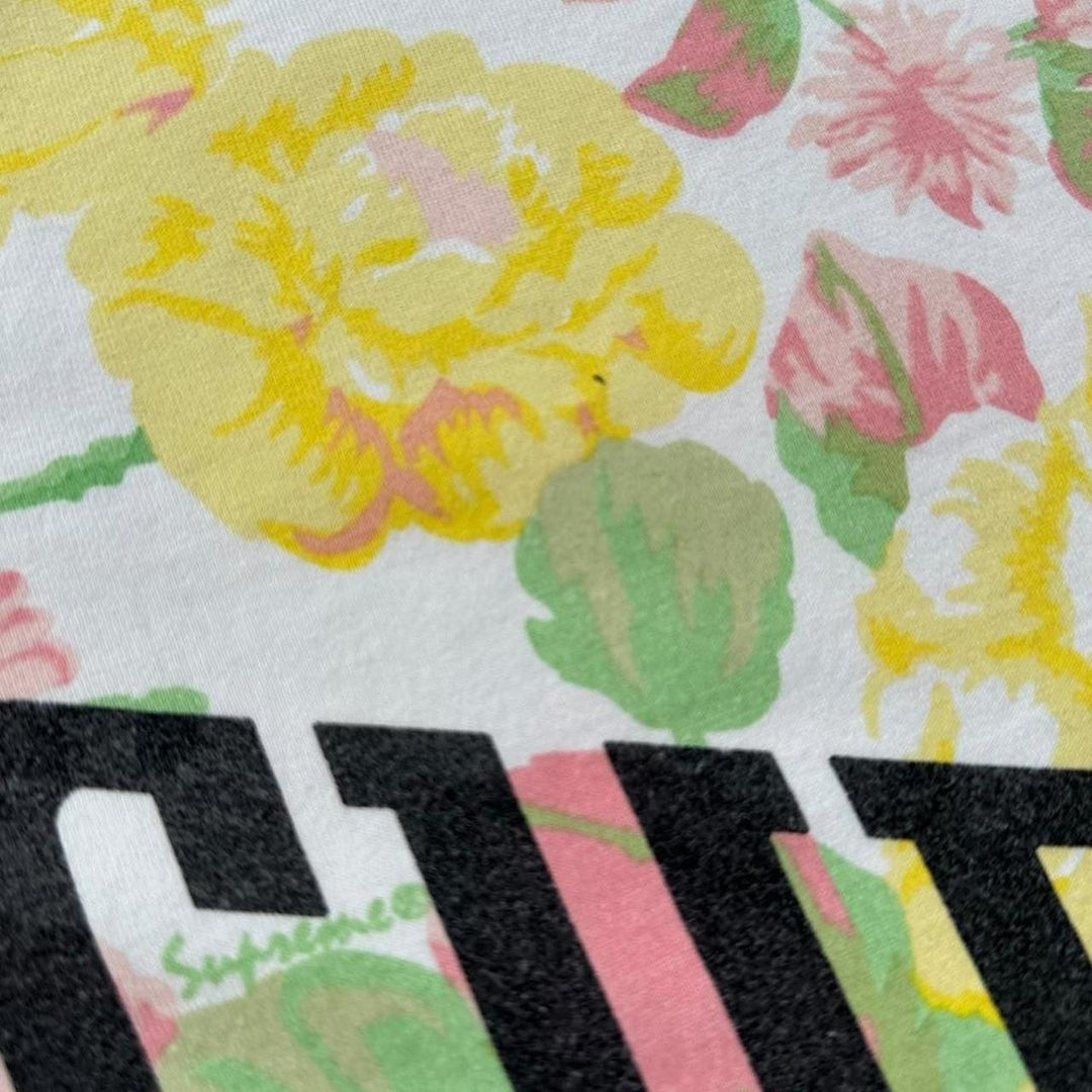 Camiseta gráfica Supreme Flowers - grande