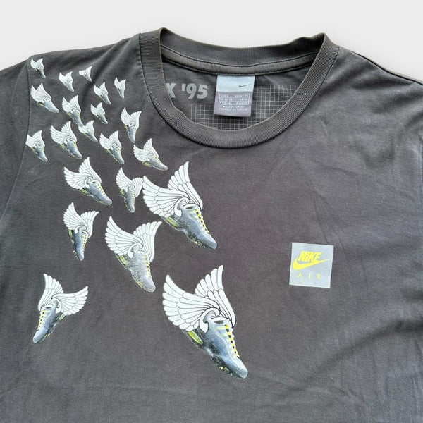 Camiseta Nike Air Max 95 - Pequena