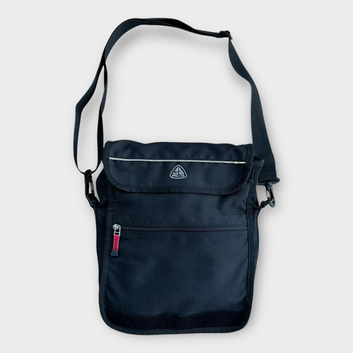 Bolsa lateral Y2K Nike ACG - tamanho único