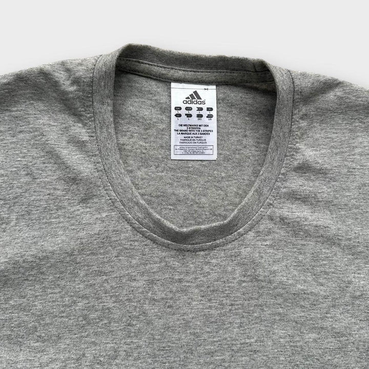 Camiseta gráfica Adidas - grande