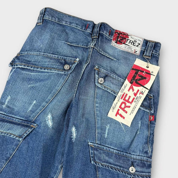 Vintage baggy denim cargo jeans - 28 waist (measure as 30 inches)