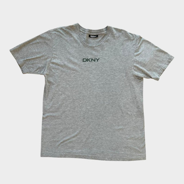Camiseta DKNY soletrada - XL