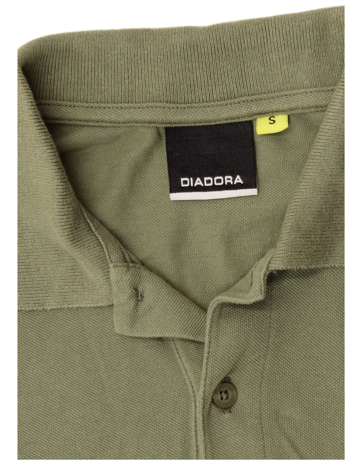Camisa polo masculina Diadora pequena cáqui