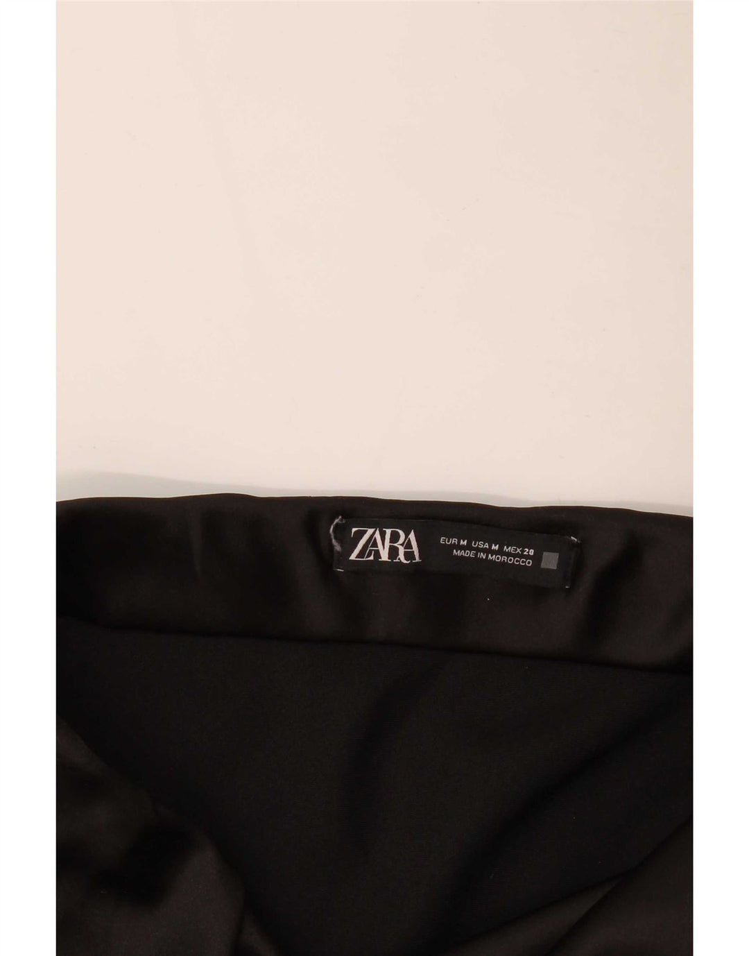 Saia feminina Zara A-Line médio W30 preta