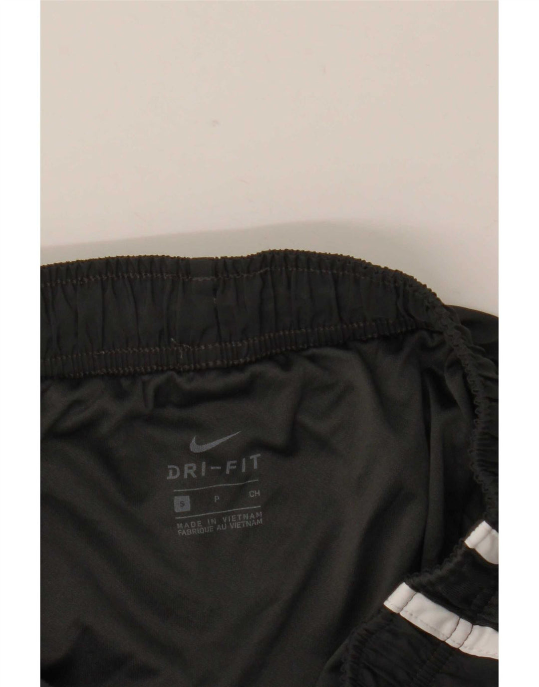 Shorts esportivo Nike feminino Dri Fit UK 8 pequeno cinza