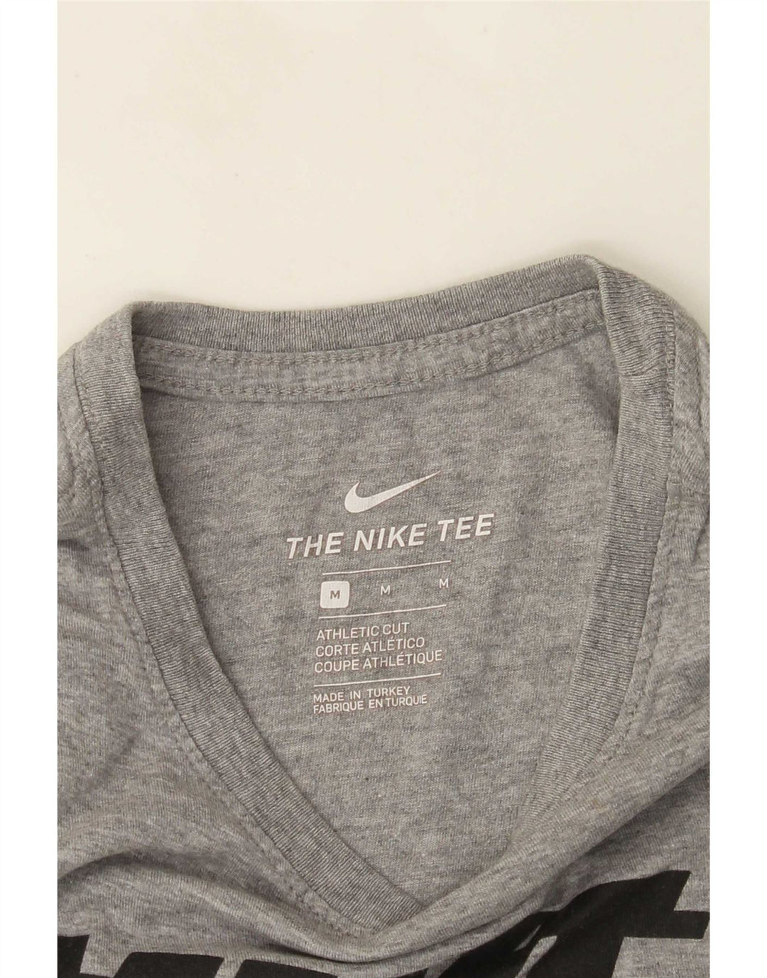 Camiseta Nike Masculina Athletic Cut Graphic Top Cinza Médio