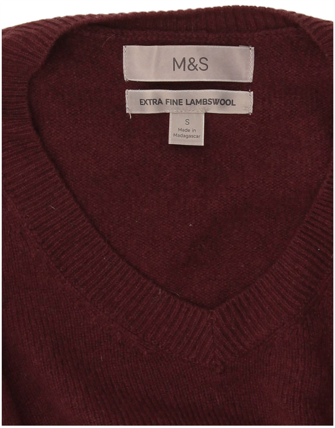 Suéter masculino Marks & Spencer com decote em V, pequeno, lã de cordeiro cor de vinho