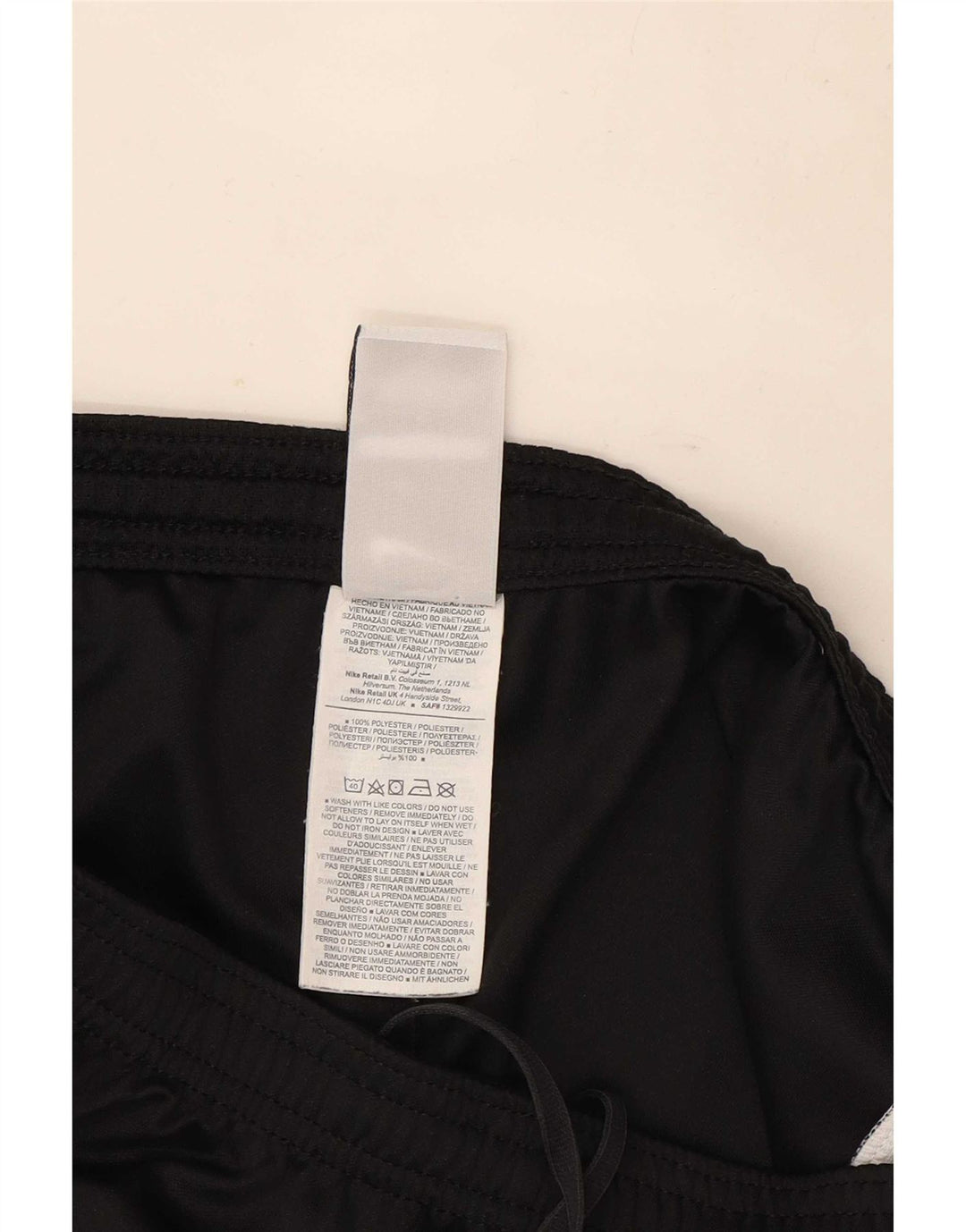 Shorts esportivos masculinos Nike Dri Fit Slim Fit médio preto colorblock poliéster