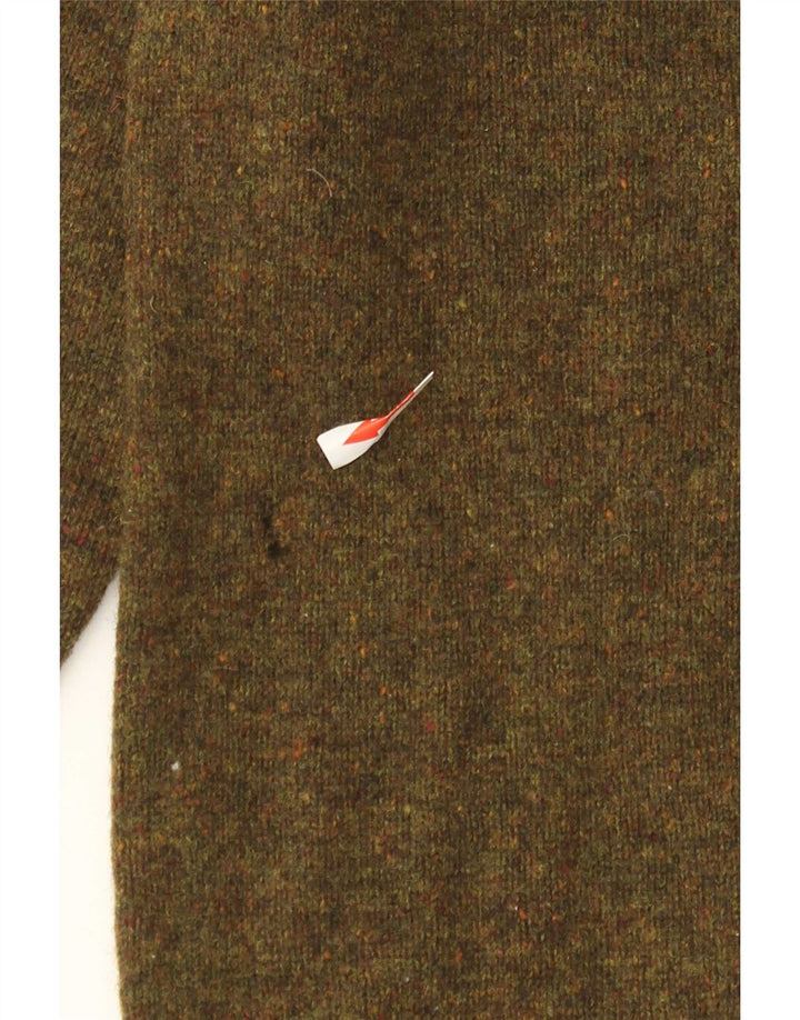 Suéter masculino Fred Perry com gola redonda, lã de cordeiro manchada cáqui pequena