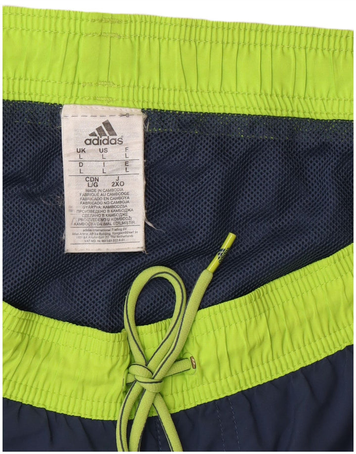 Shorts esportivos masculinos Adidas grande poliéster colorblock azul marinho