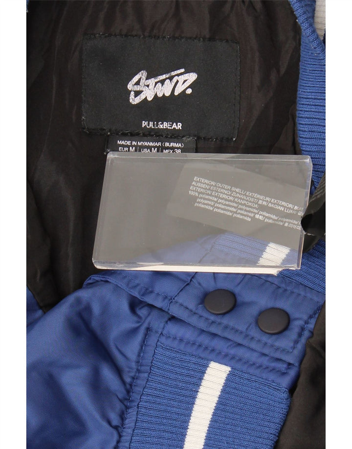 Jaqueta masculina Pull & Bear Boston Varsity Reino Unido 38 bloco colorido azul médio