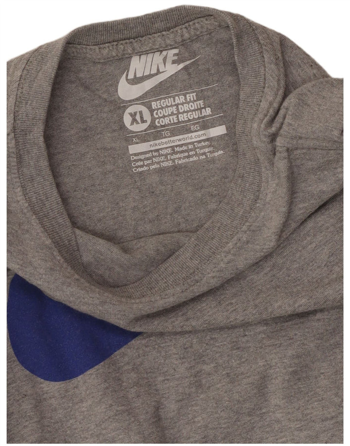 Camiseta feminina NIKE Regular Fit Graphic UK 18 XL cinza