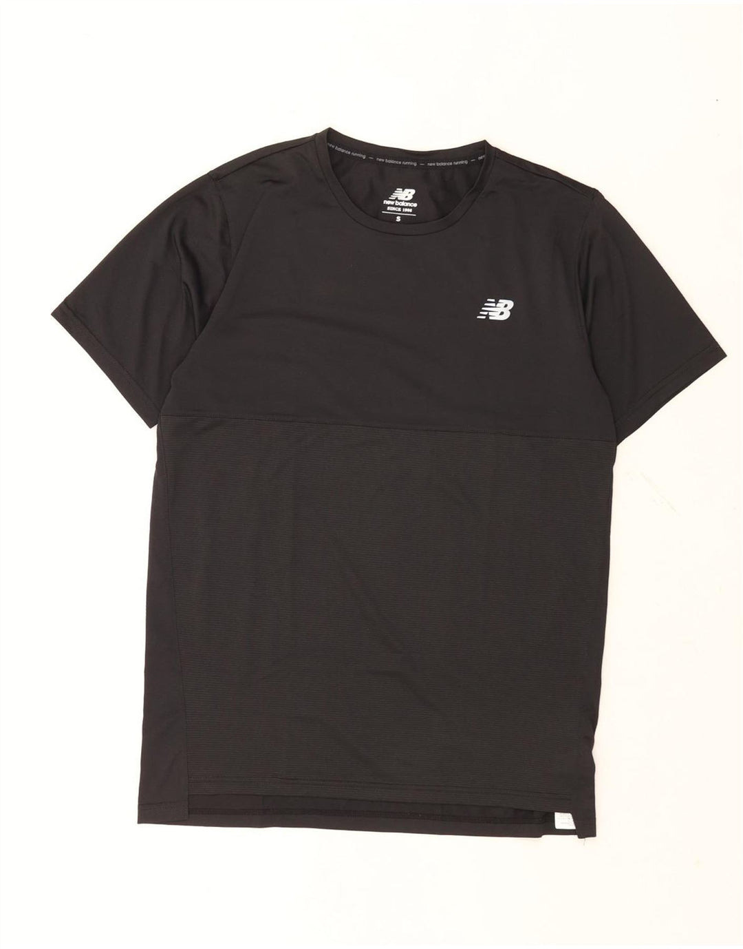 Camiseta masculina New Balance poliéster preto pequeno