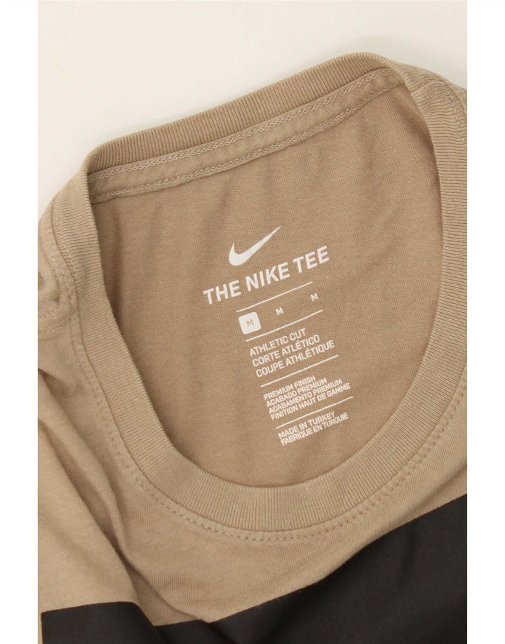 Camiseta Nike masculina Athletic Cut Graphic Top Médio Bege