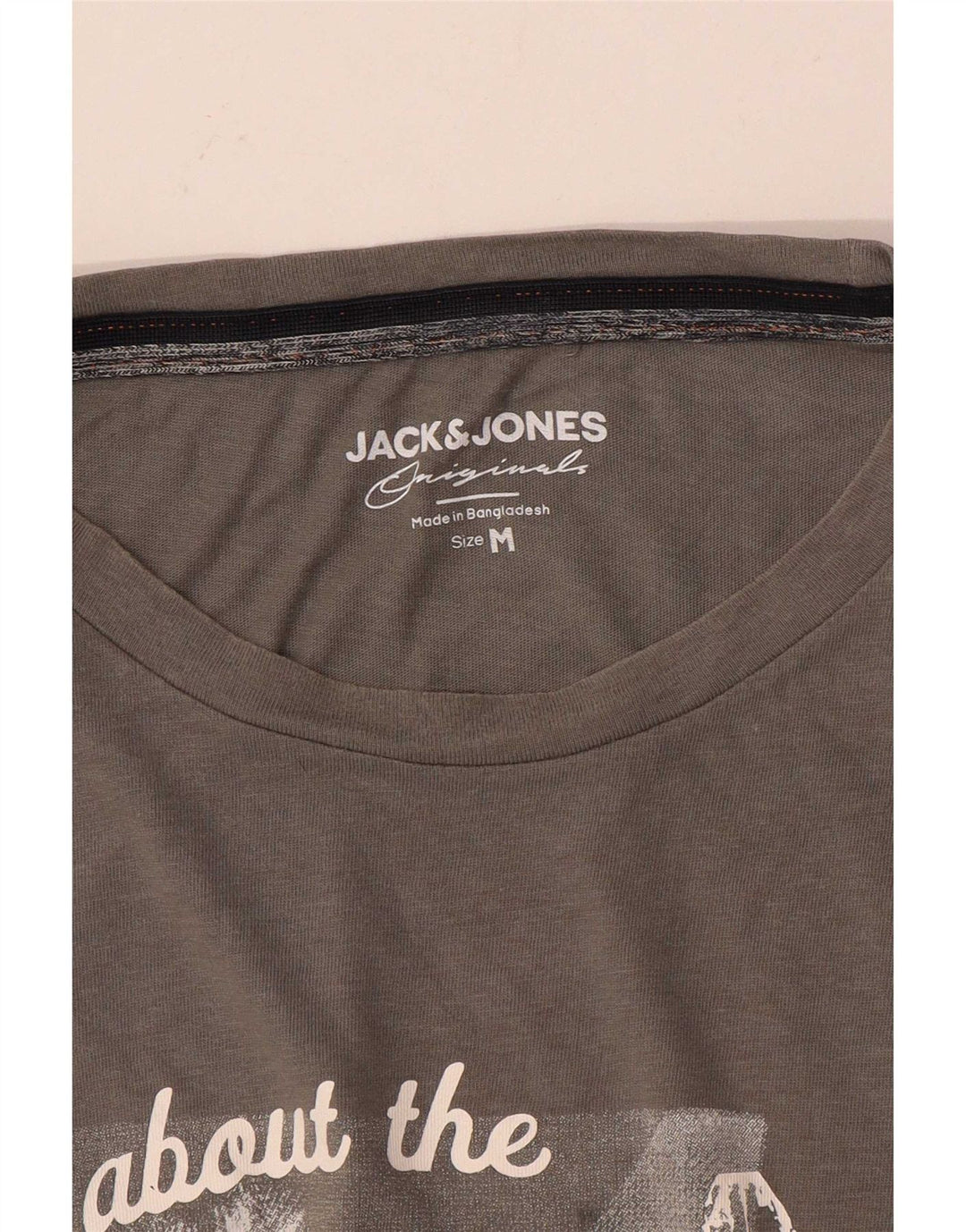Camiseta gráfica masculina Jack & Jones cinza médio
