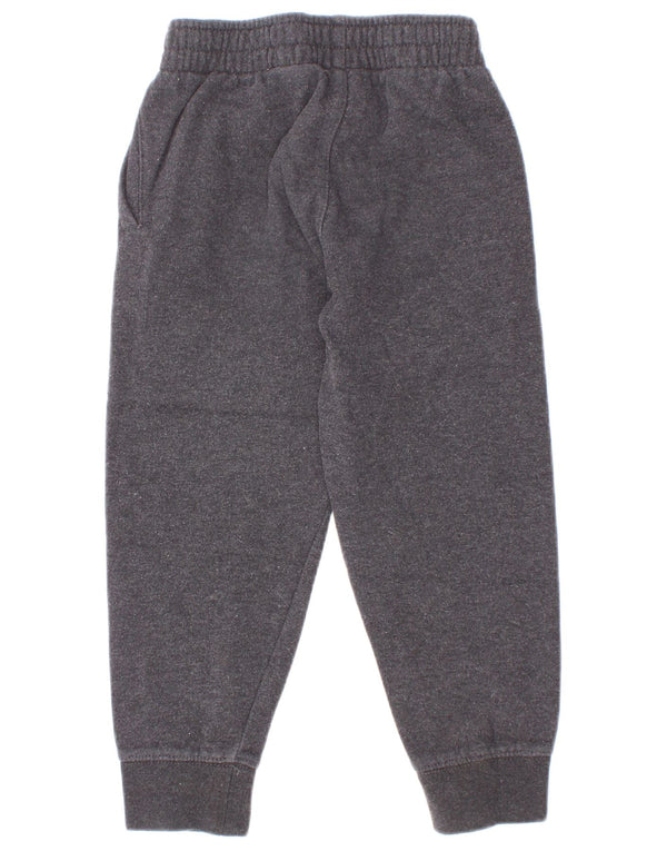 Calça esportiva Nike Boys Graphic Joggers 4-5 anos algodão cinza