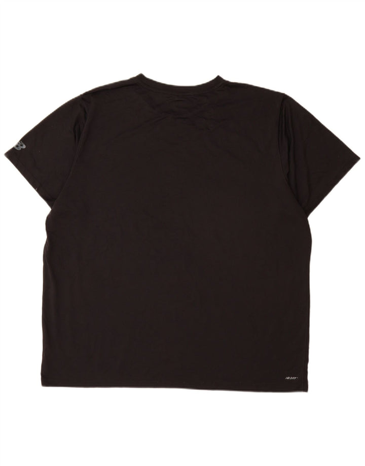 Camiseta gráfica masculina New Balance 2XL poliéster preto