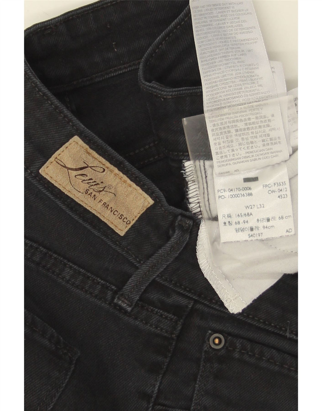 Jeans retos femininos Levi's W27 L32 algodão preto