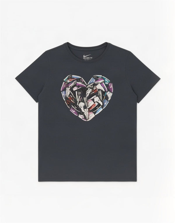 Camiseta Nike Feminina Graphic Top UK 14 Grande Cinza