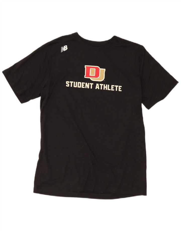 Camiseta gráfica masculina New Balance grande poliéster preto