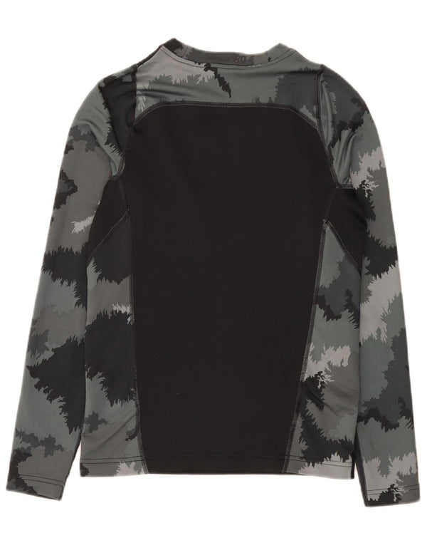 Top gráfico Nike Boys Fitted manga comprida 13-14 anos XL preto camuflado