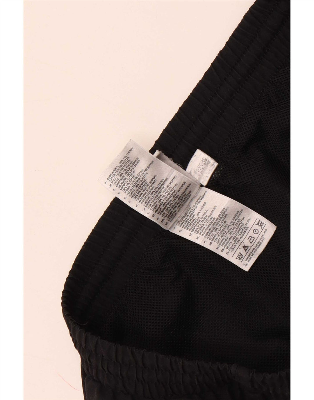 Shorts esportivos masculinos Adidas médio preto poliéster
