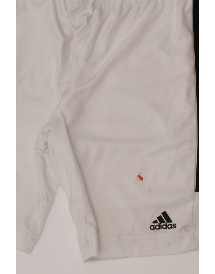 Shorts esportivos Adidas Aeroready para meninos 9-10 anos branco poliéster