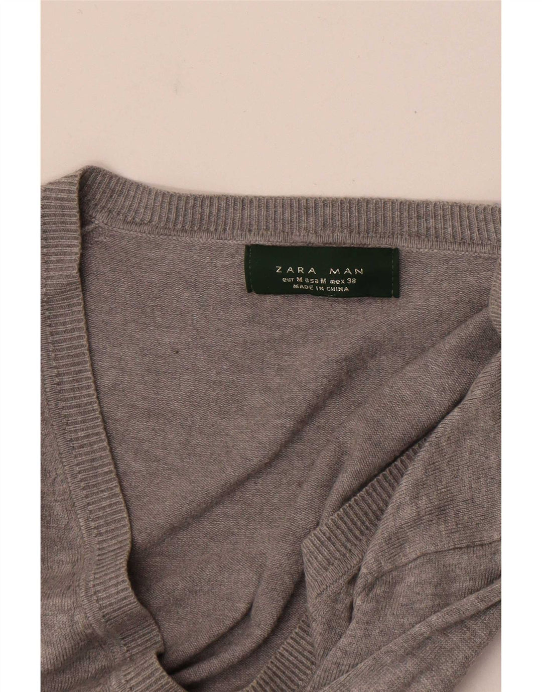 Suéter masculino Zara com decote em V cinza médio manchado